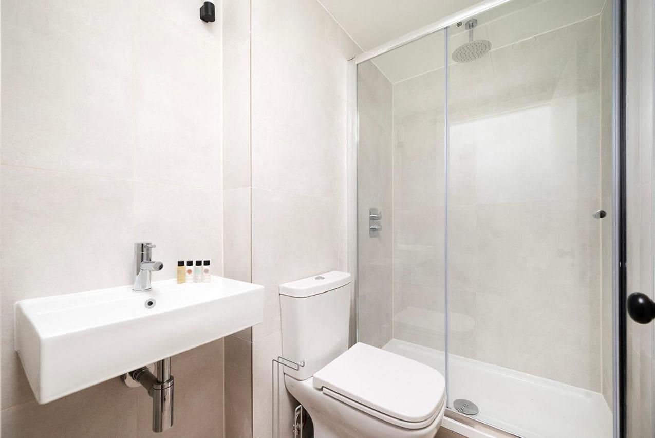 Dandi 190 Northolt Road Harrow Apartment *